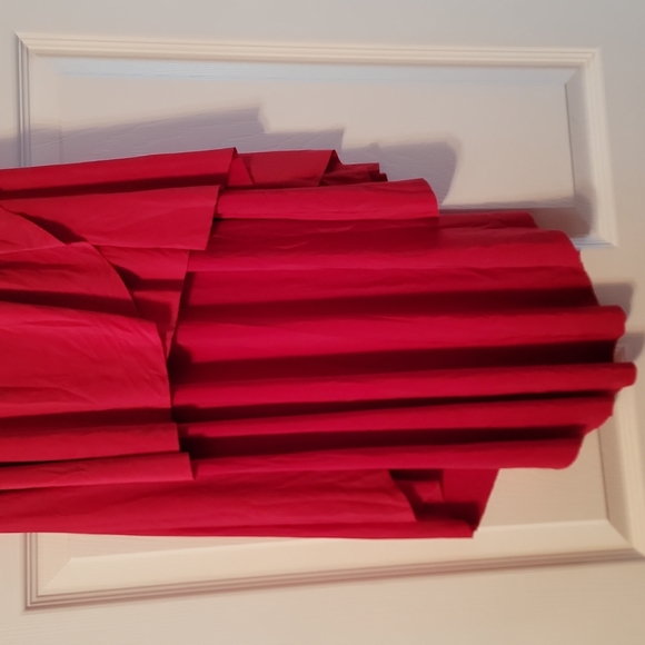 Natalie Adult Hi-Lo Pull-On Skirt size small color red - Picture 4 of 6